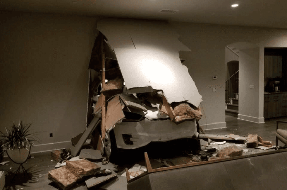 Feds say no need to recall Tesla's one-pedal driving despite petition