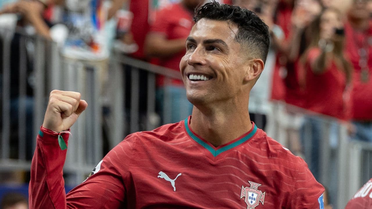 There's a simple way to watch Colombia vs Portugal for *FREE*