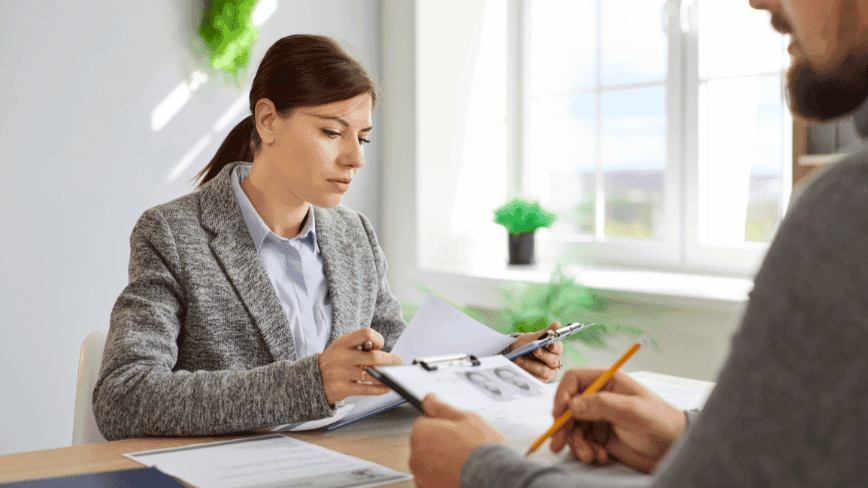 The class of 2025 is using AI in job interviews, and a startup industry is cashing in