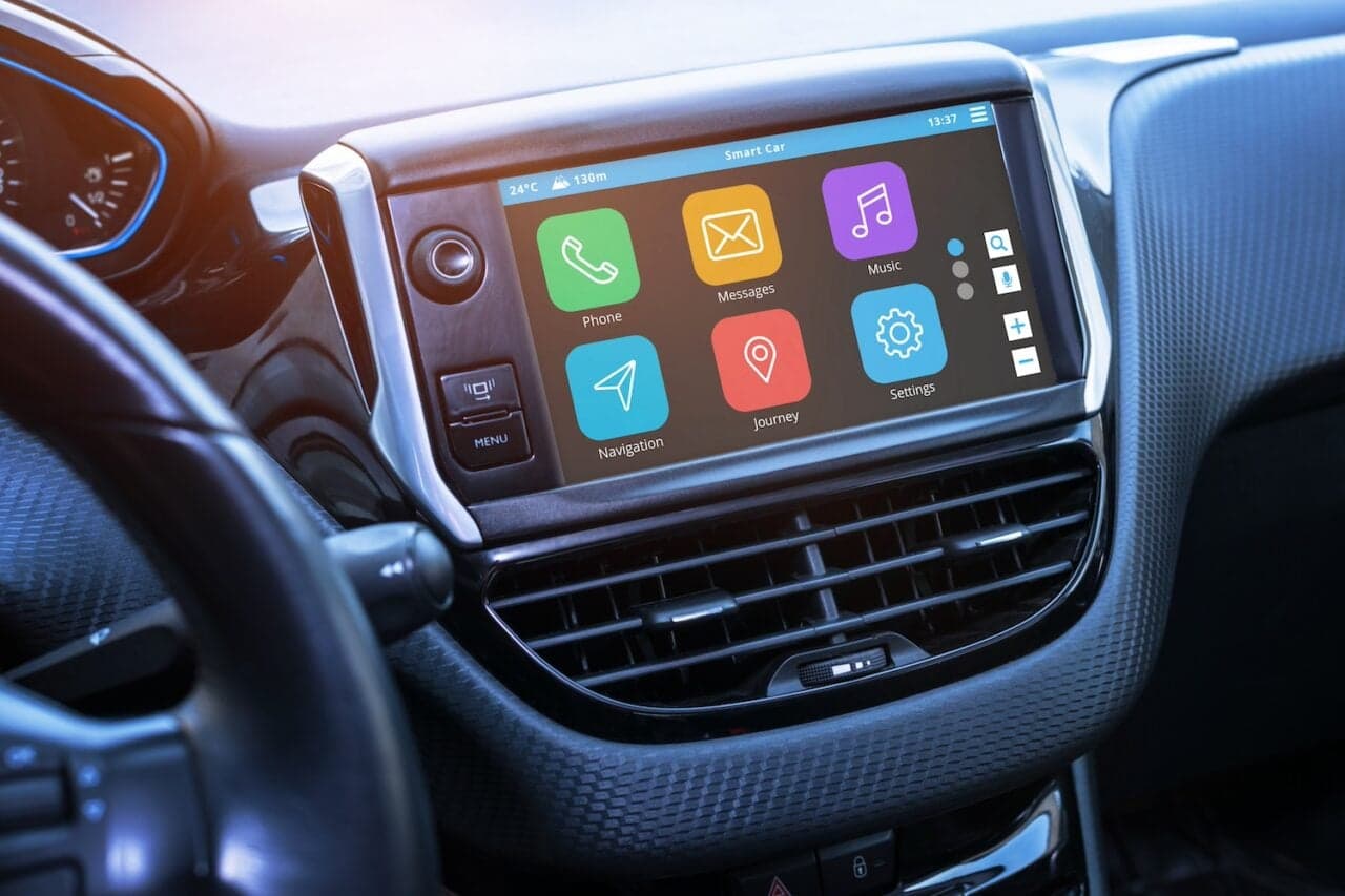 Car Companies Finally Solved Cupholders, but Not Infotainment