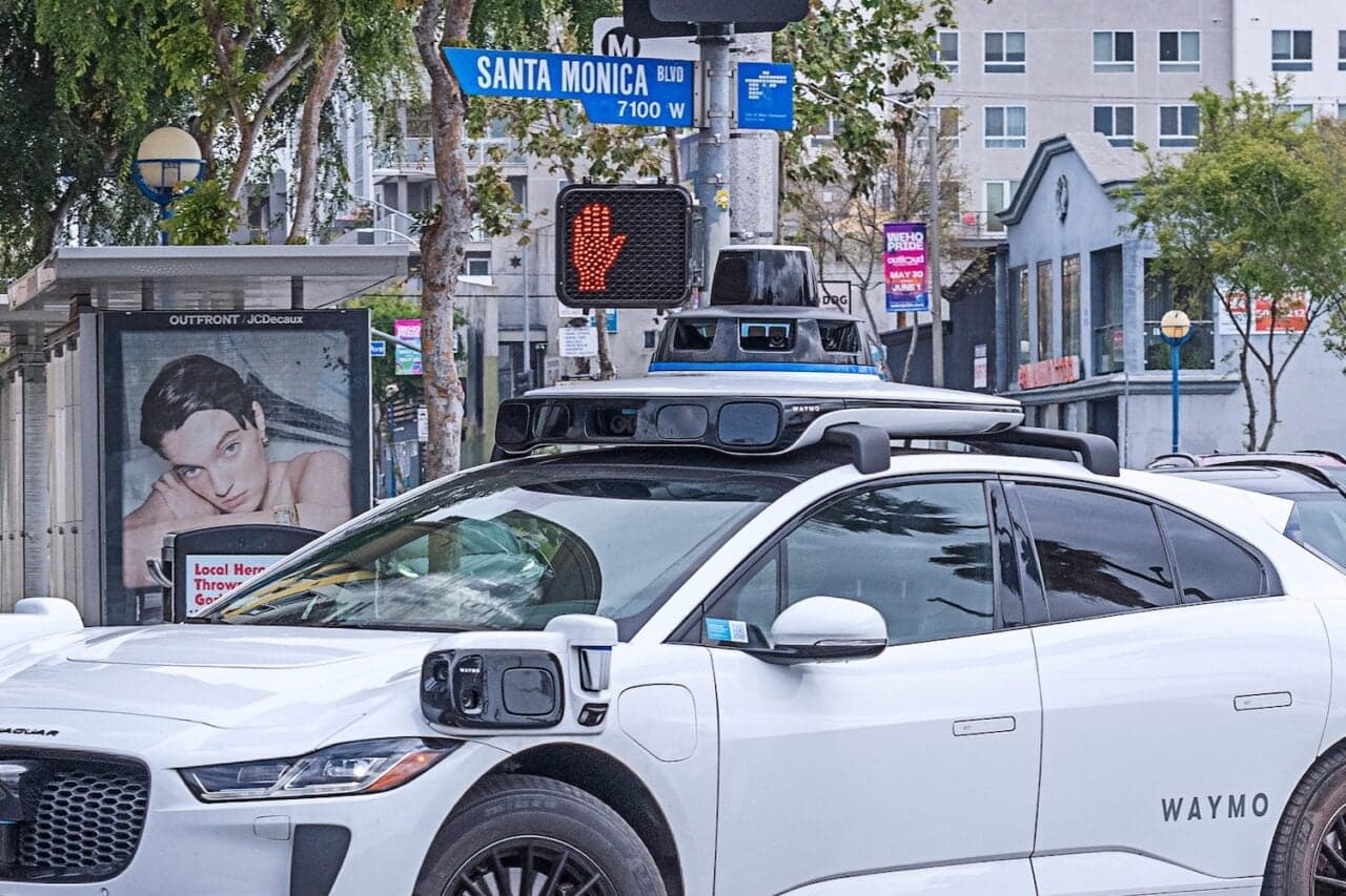LA’s Waymo Stunt-Riding Teens Get Account Suspended, Would Probably Say It Was Worth It