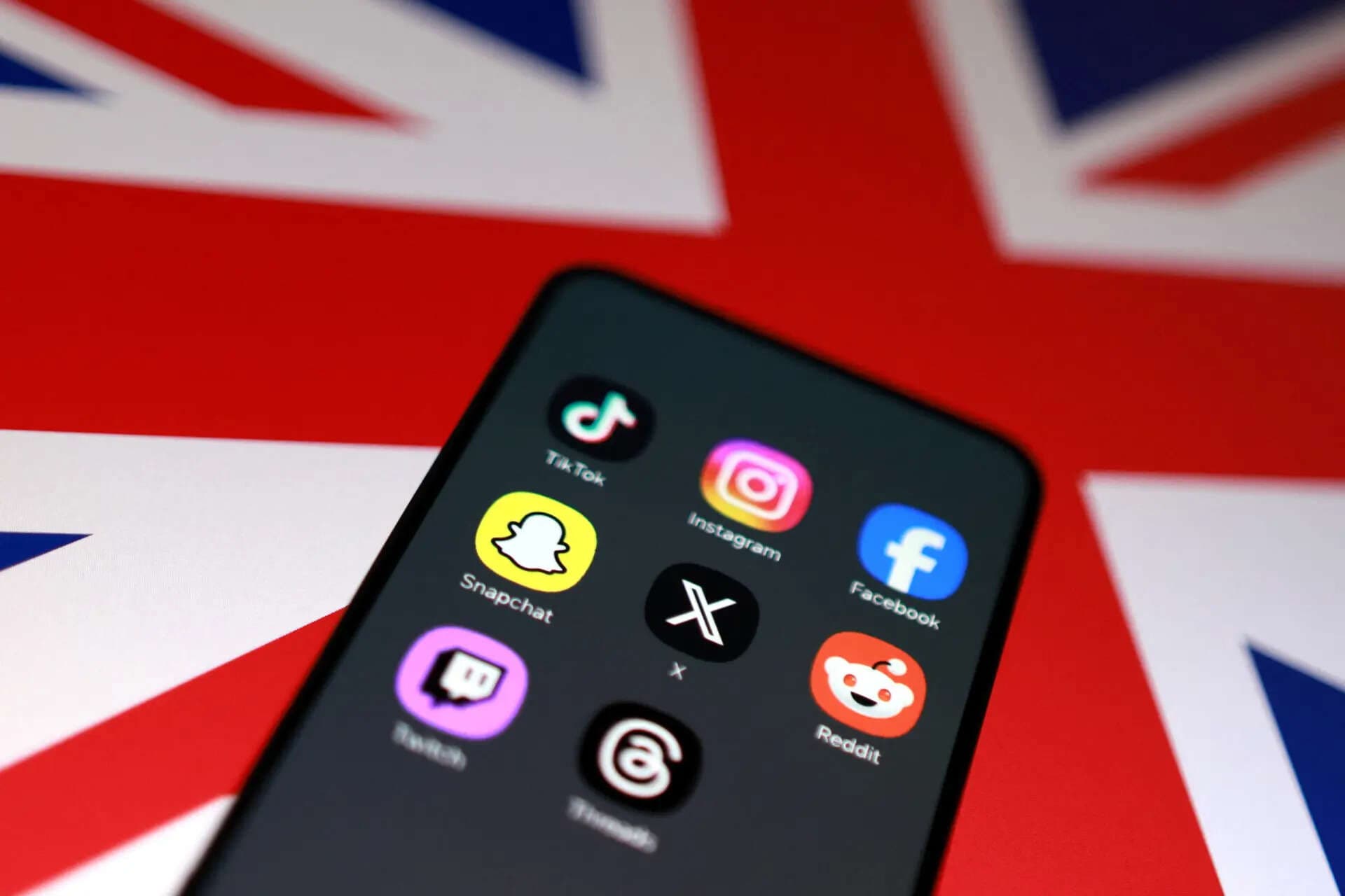 India's Social Media Strategy: Curbing Fake News Now