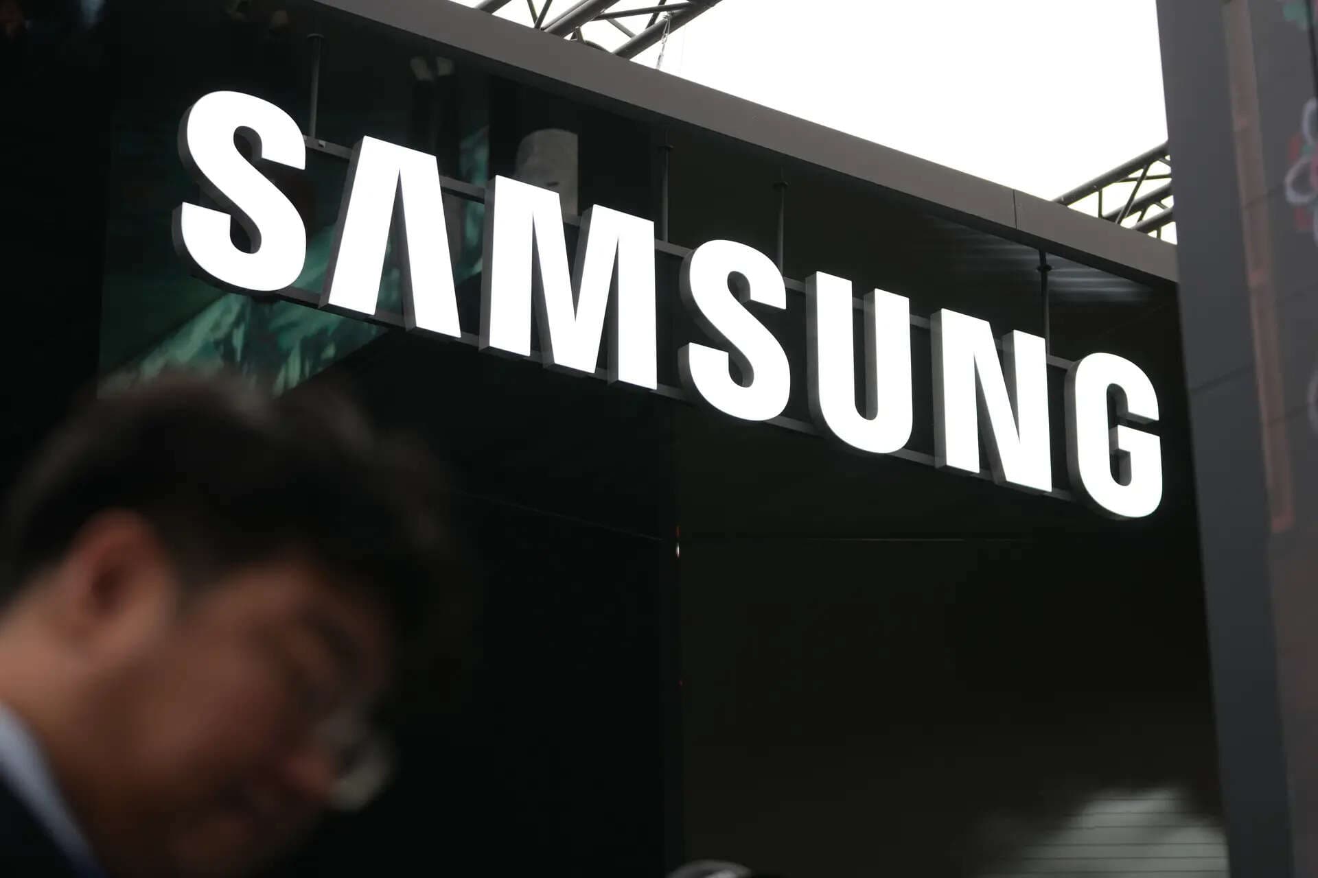 Swatch claiming $170 million in damages against Samsung over trademark infringement: FT