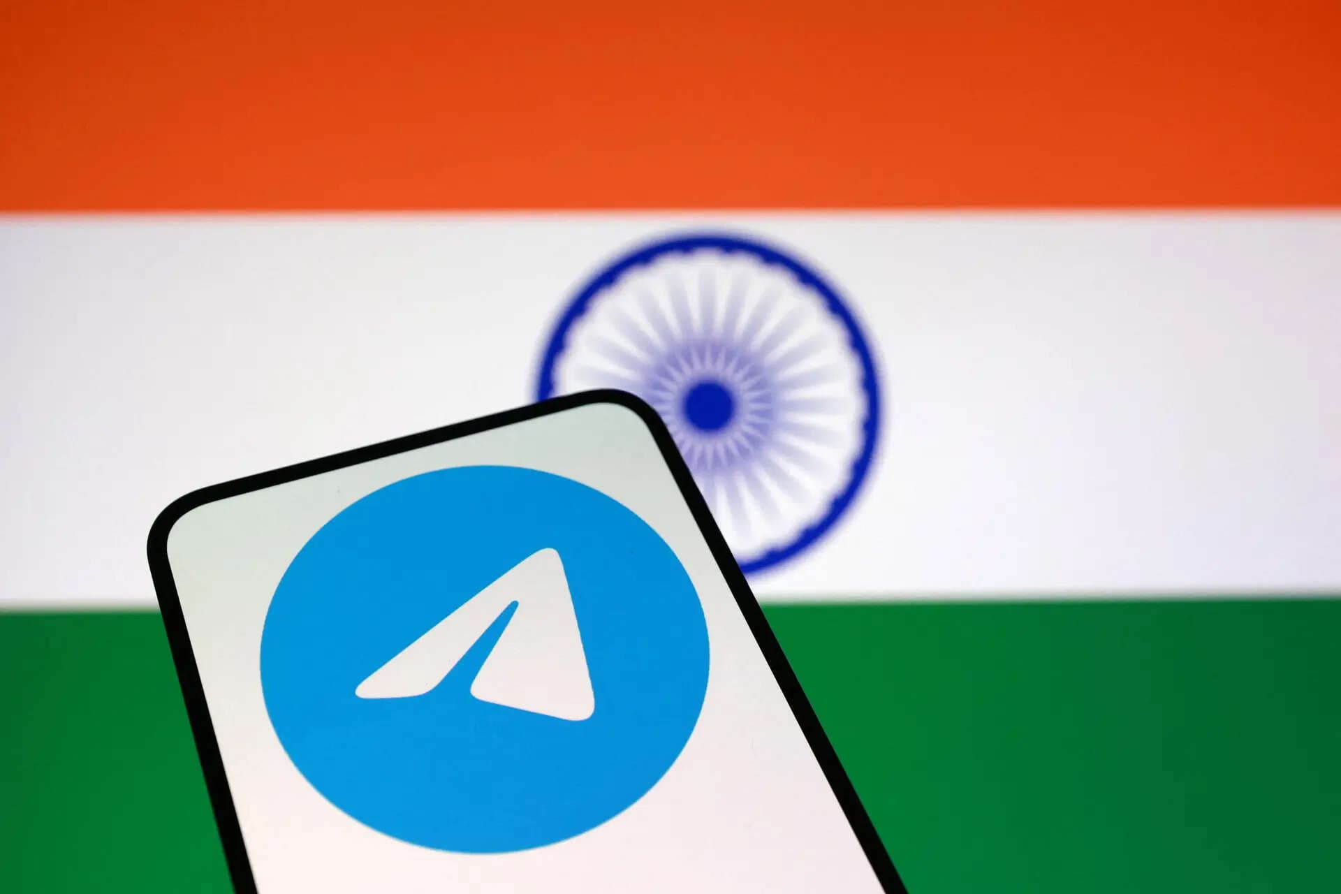 Username row: After WhatsApp, IT Ministry sends notice to Telegram, Signal