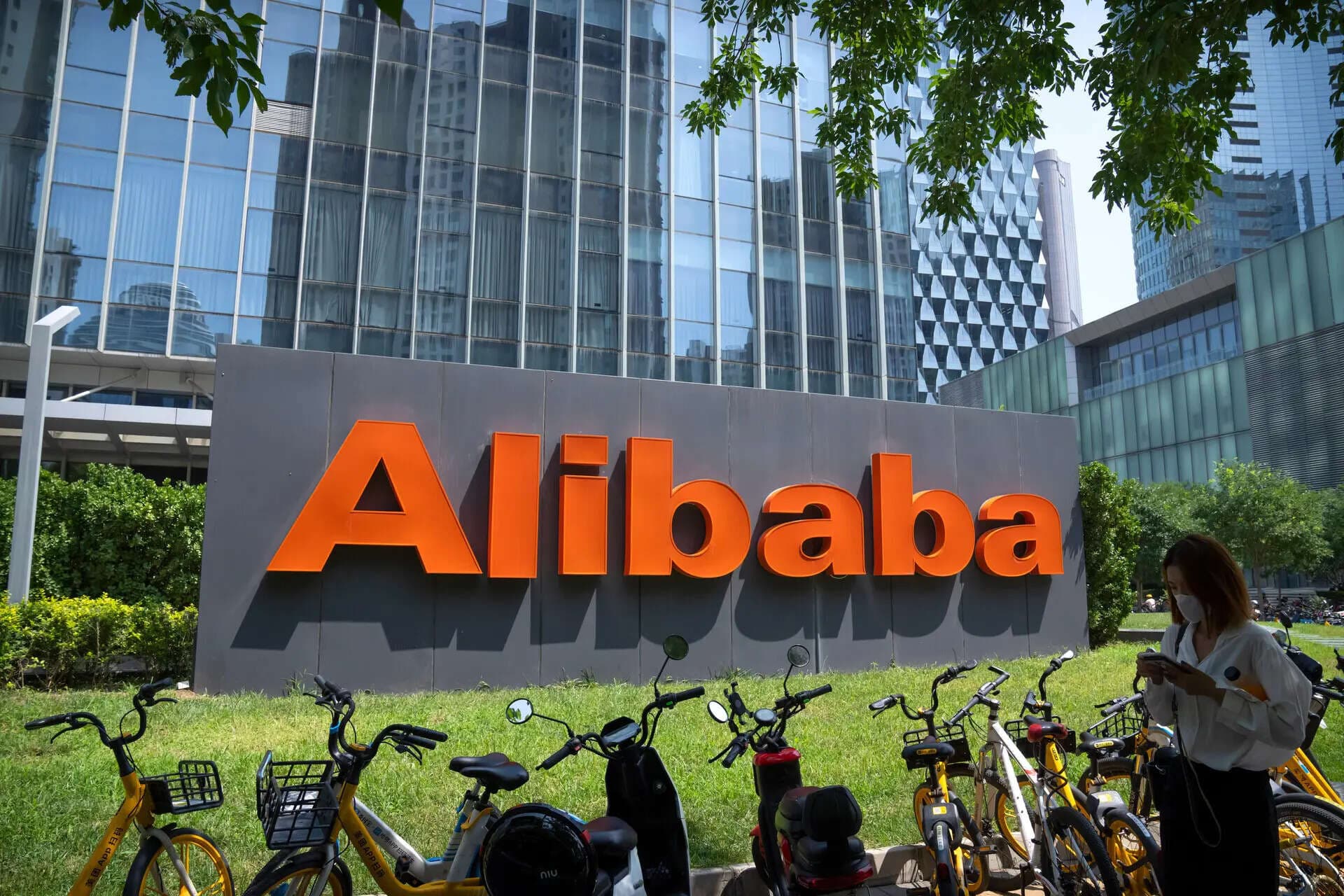 Alibaba Cracks Down on AI Model Over Cybersecurity Red Flags