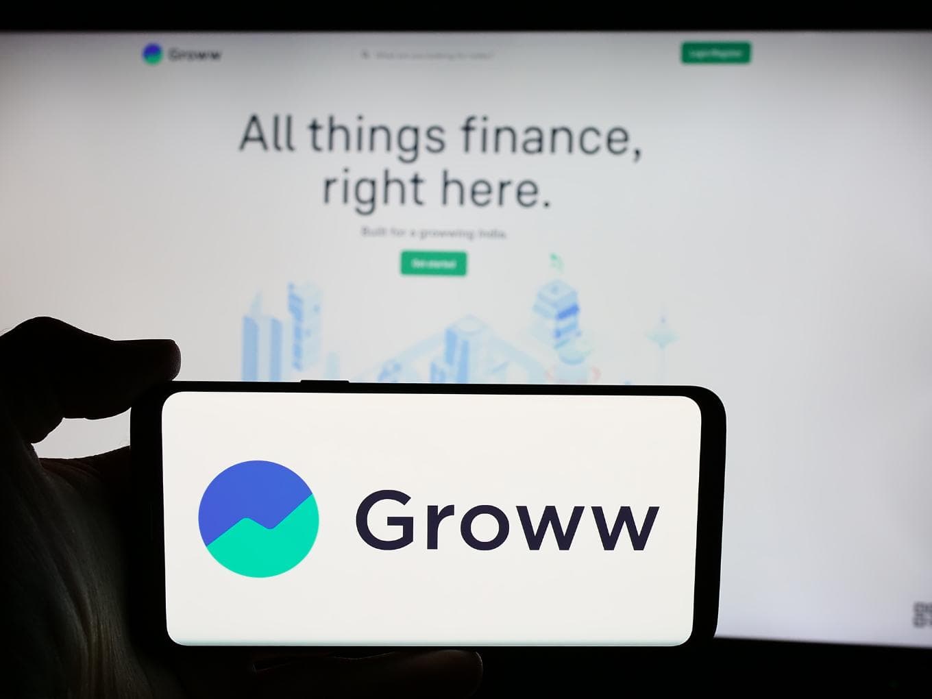 Groww Jumps Over 5% After RBI Defers New Capital Market Rules Implementation