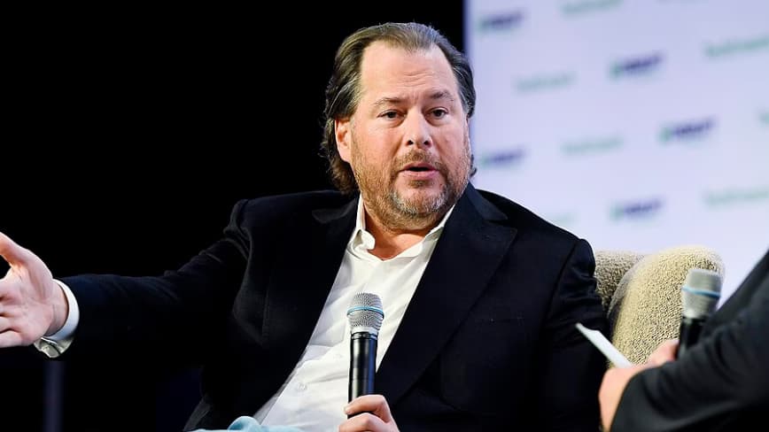Salesforce employees are confused about why the company is promoting a competitor inside Slack