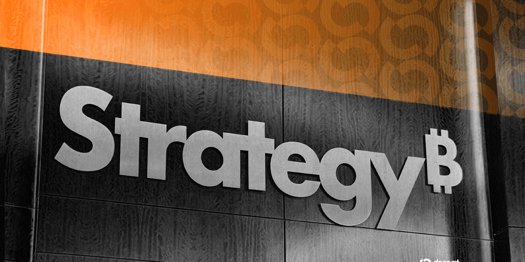 Saylor Recognizes 'Volatility Challenge' as STRC Declines with Bitcoin's Weakness