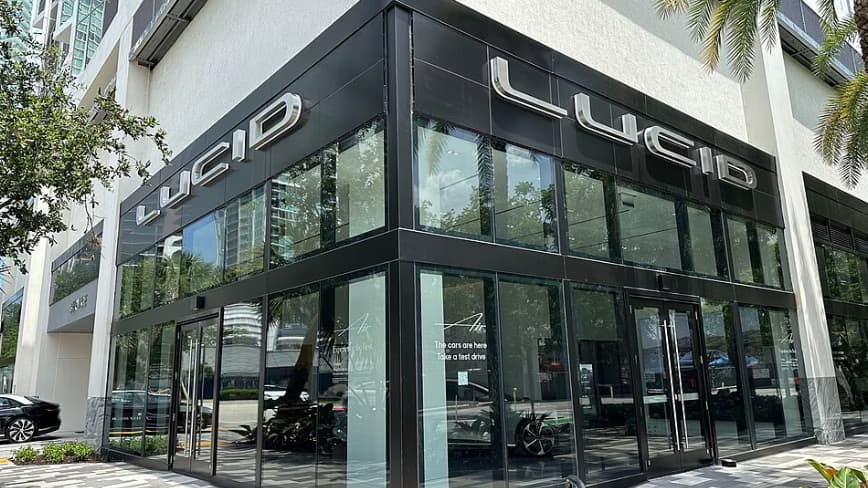 Lucid Motors trims workforce by 18% as CEO revamps production strategy