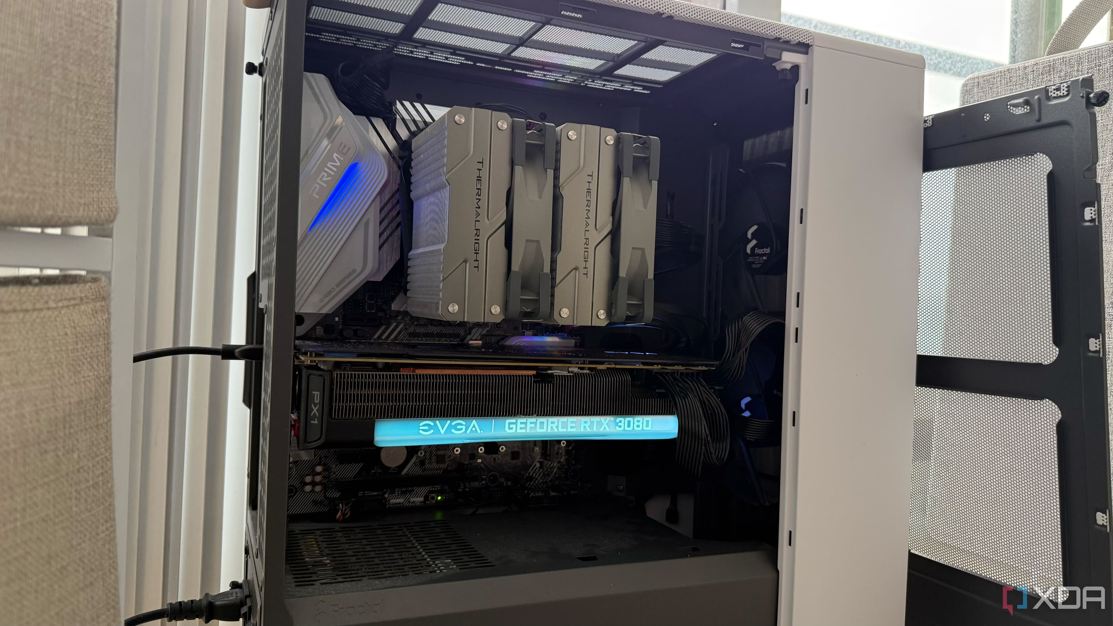 This custom build achieves 4K60 performance at Steam Machine's price point