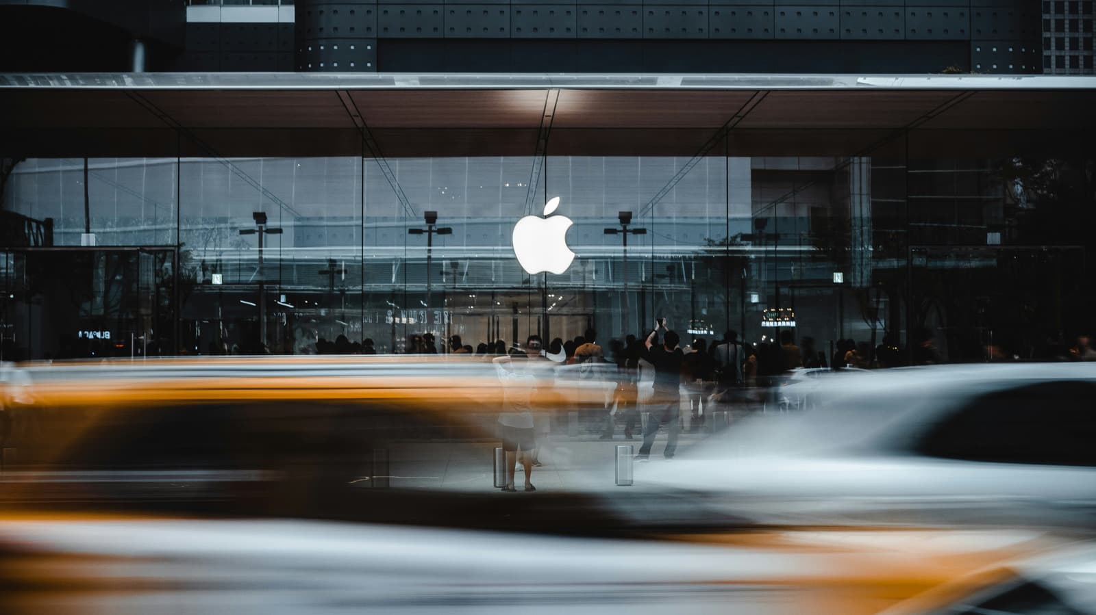 Tech Giant Apple Faces Epic Showdown in Supreme CourtAppeal